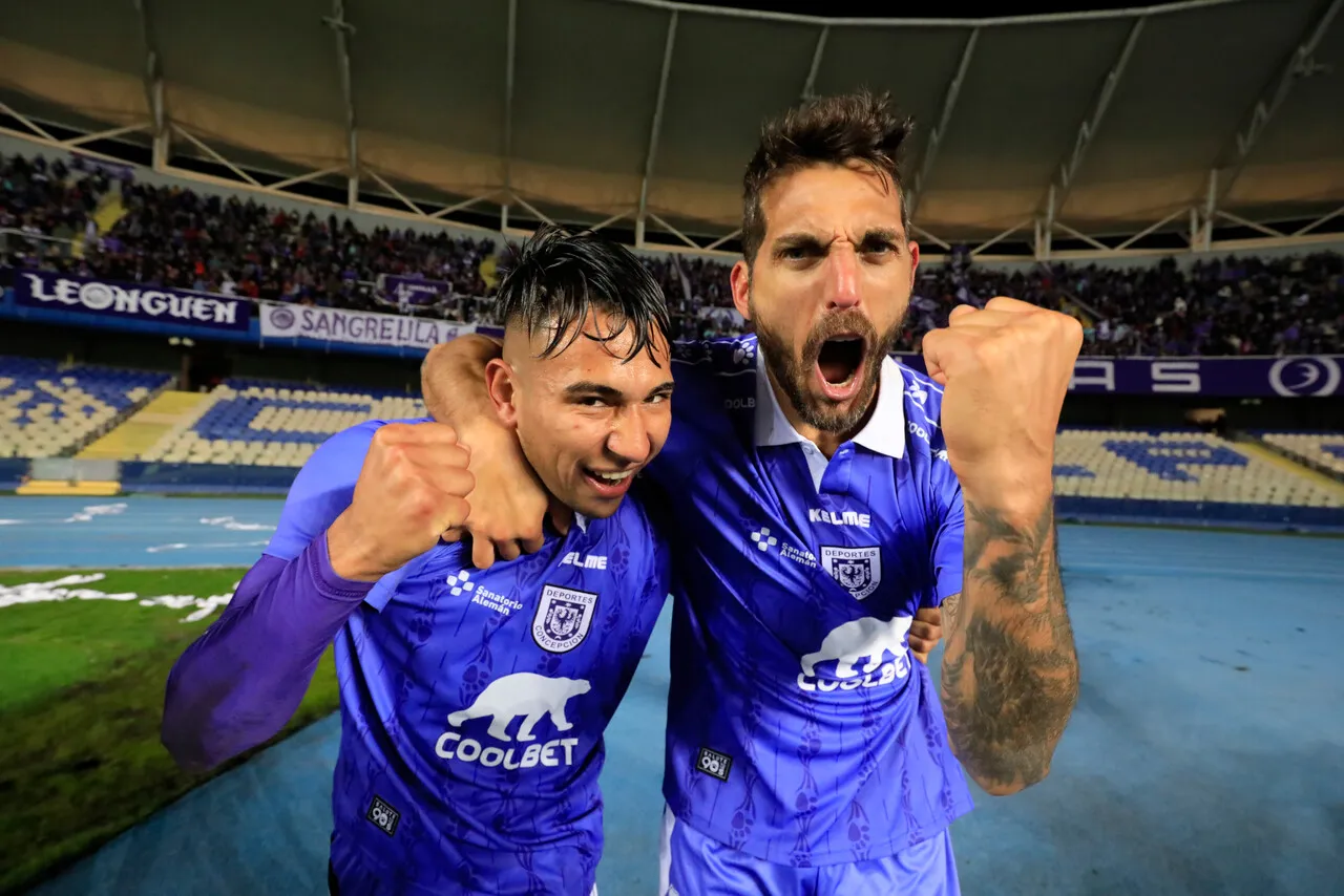 Joaquín Larrivey suma 21 goles en 38 partidos con Deportes Concepción. Imagen: Photosport