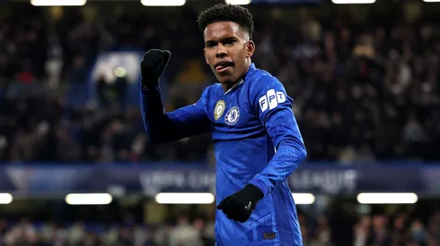 Estêvão marcó un golazo contra Barcelona.