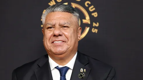 Chiqui Tapia está en el ojo del huracán.