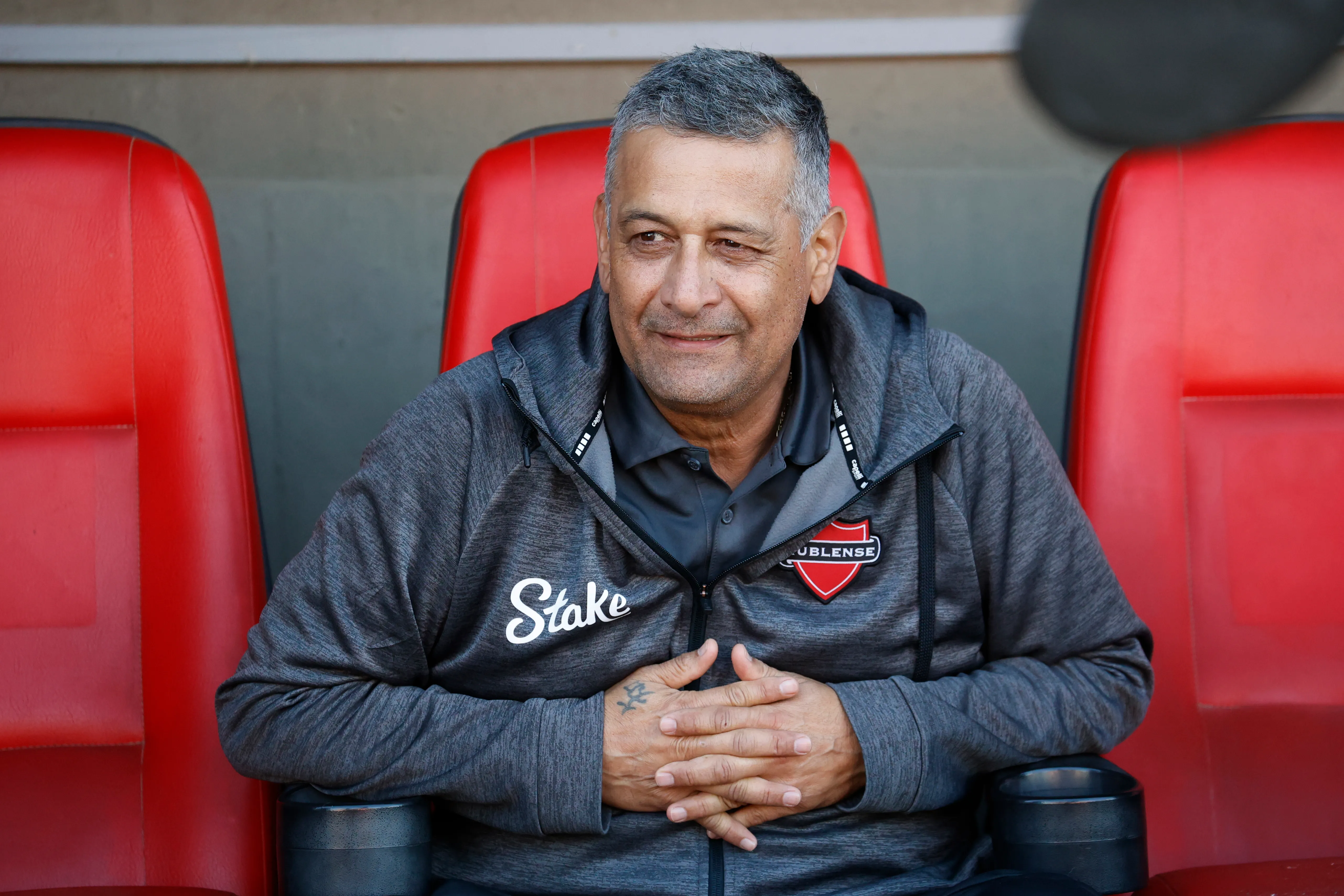 Ronald Fuentes no seguiría en Ñublense/Photosport