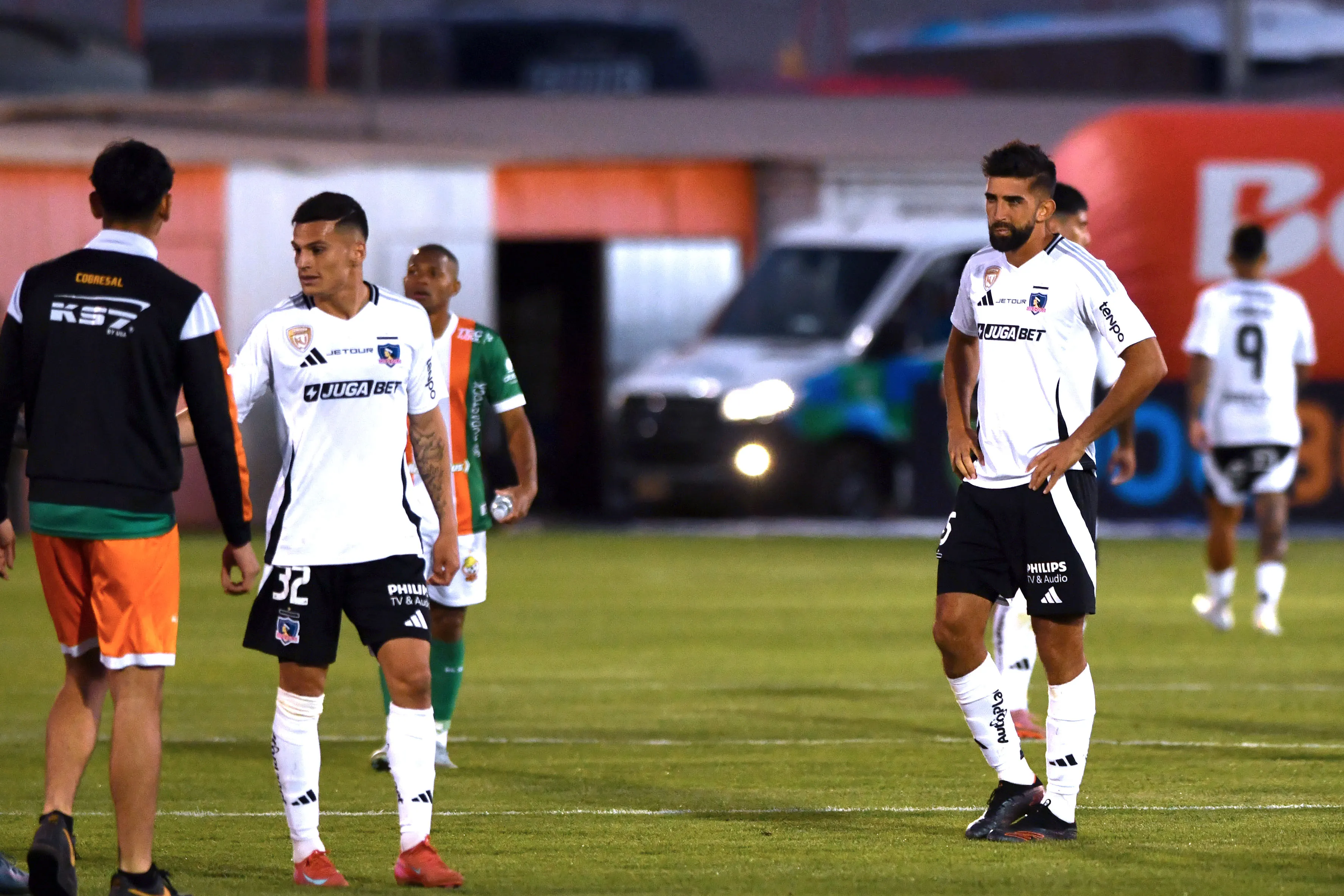 Emiliano Amor tuvo un partido para el olvido ante Cobresal. El argentino termina contrato en Colo Colo y se ve casi imposible que renueve. | Foto: Photosport.