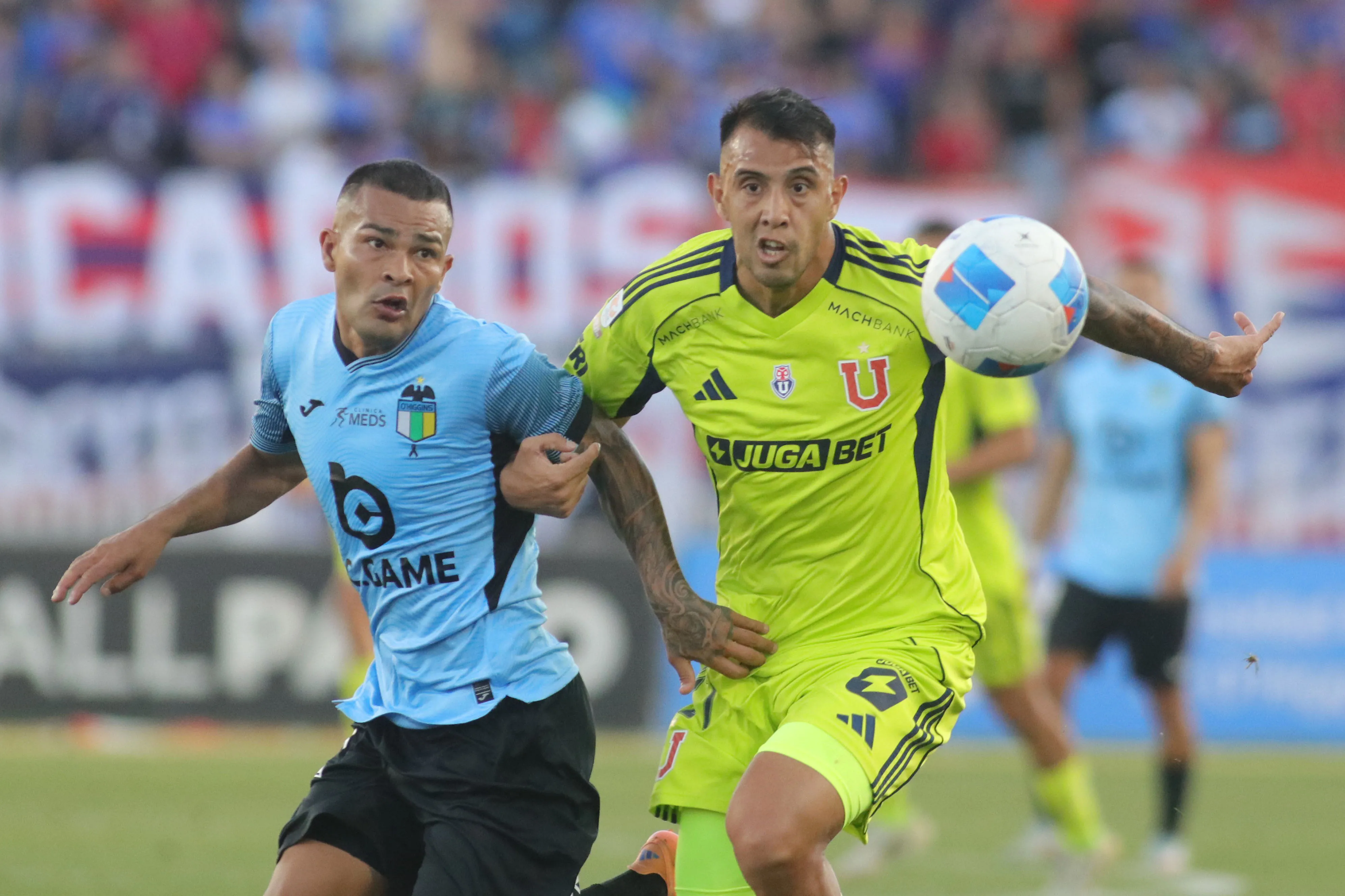 Rodrigo Contreras no ha podido ganar su titularidad con la U. Foto: Jorge Loyola/Photosport