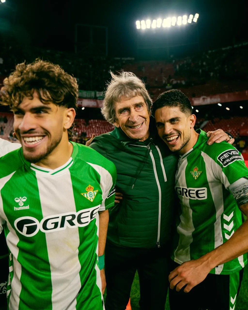 Manuel Pellegrini sigue haciendo historia con el Real Betis. Foto: Betis.