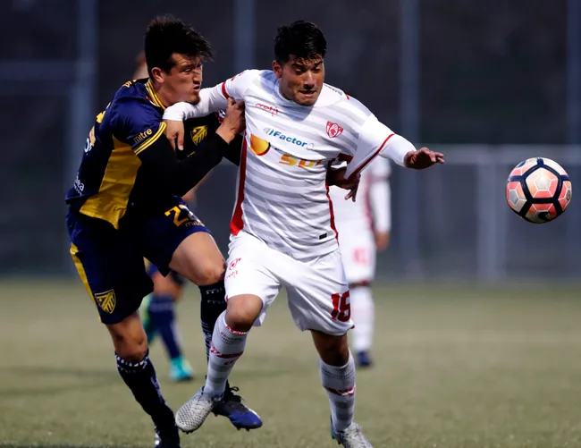 Nicolás Millán colgó los botines tras una larga carrera/Photosport