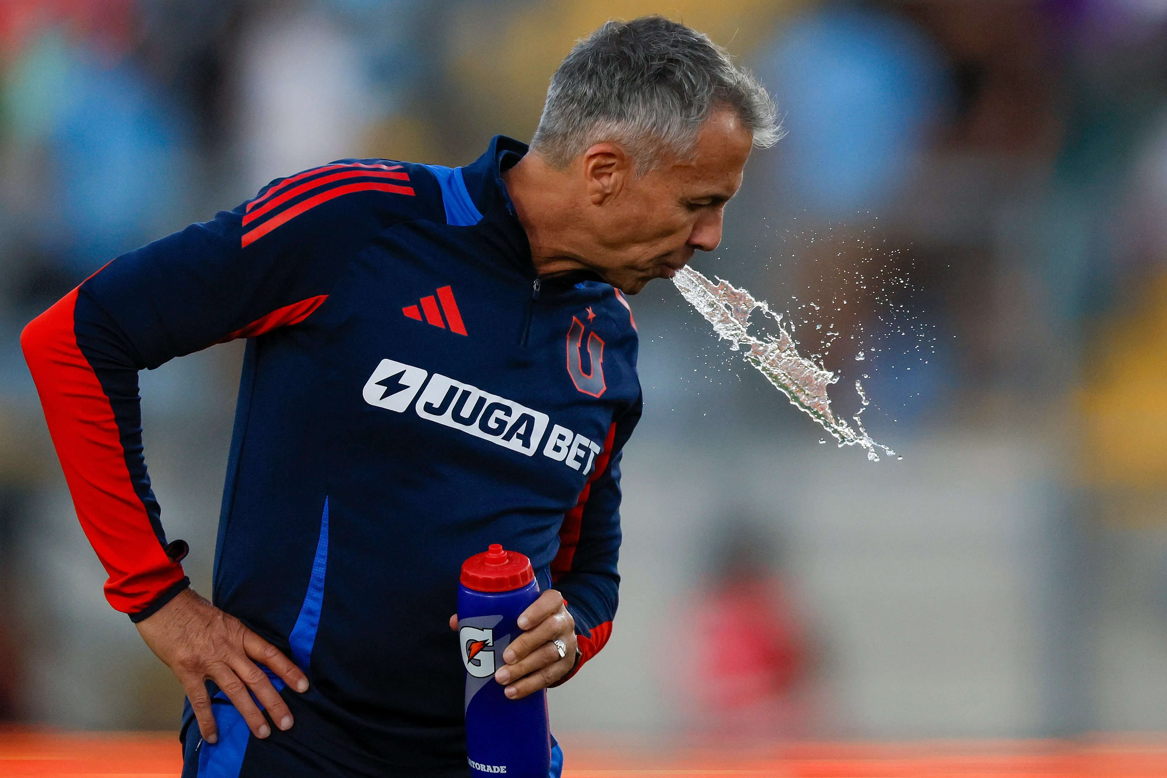 Gustavo Álvarez anunció que saldrá de Universidad de Chile a fin de año. (Andrés Piña/Photosport).