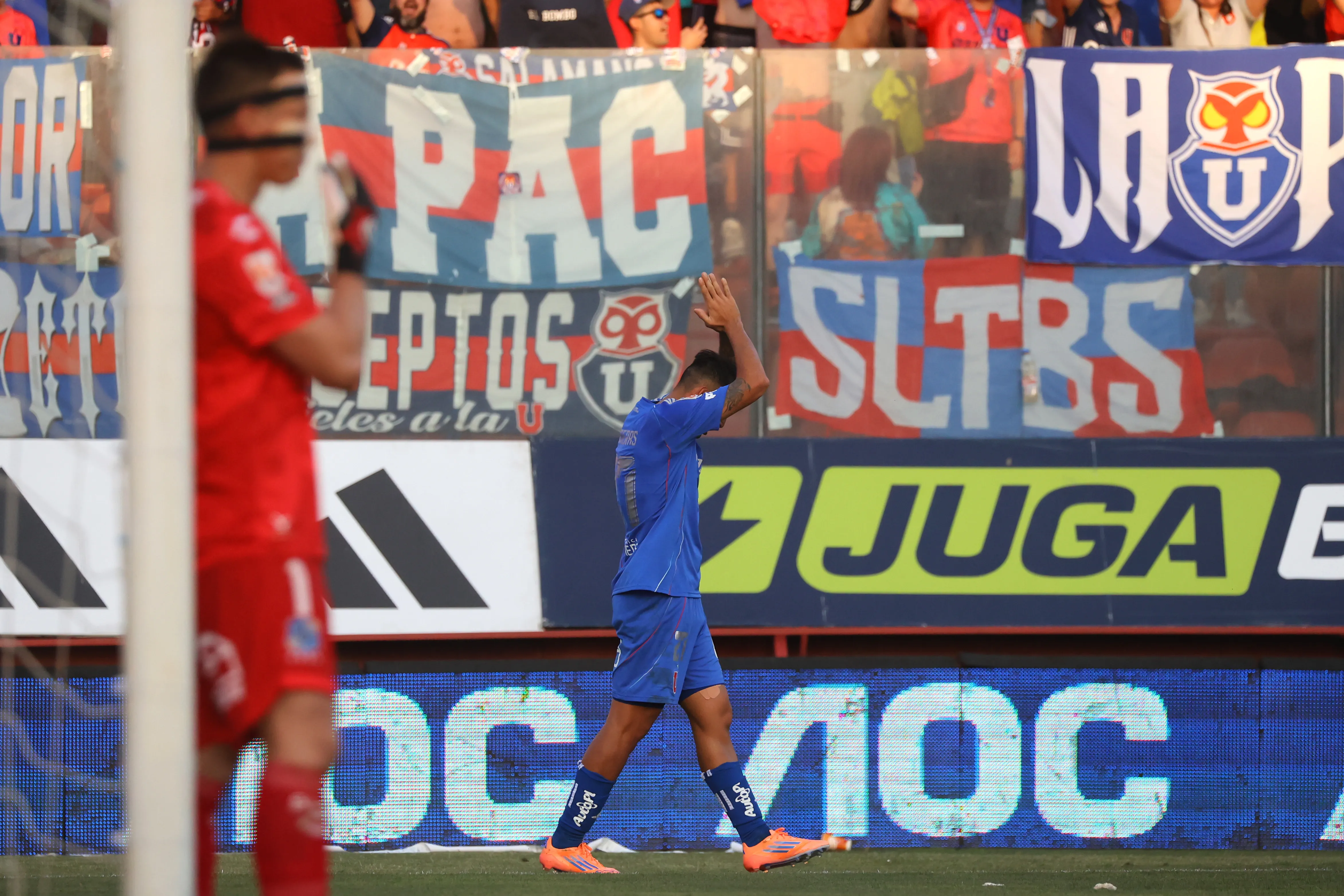 Rodrigo Contreras quiere seguir en la U. Foto: Jonnathan Oyarzun/Photosport