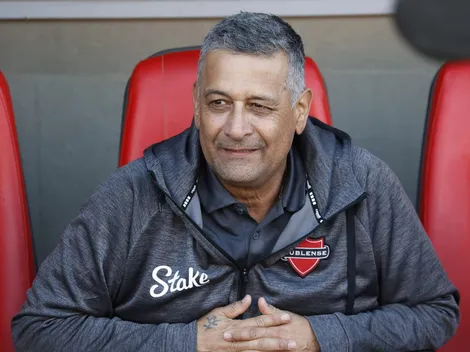 ¿Maletín? Esto dice el DT de Ñublense sobre incentivo de Colo Colo