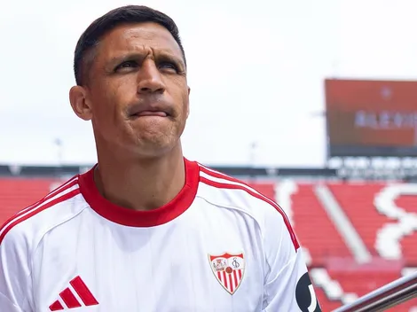 Sufren Alexis y Suazo: Sevilla recibe un duro castigo tras incidentes