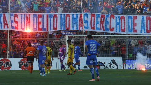 Las protestas en el partido de la U fueron acusadas por el árbitro.