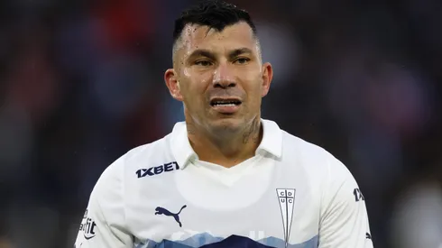 Gary Medel sigue en U. Católica