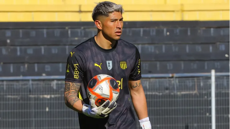 Esto dicen en Uruguay sobre Brayan Cortés