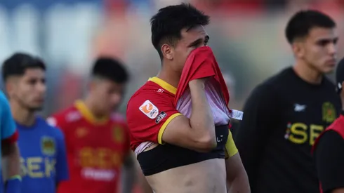 Unión Española busca entrenador tras caer a la B.