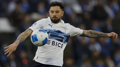 Entregan inesperados detalles sobre la continuidad de Eugenio Mena en la UC.