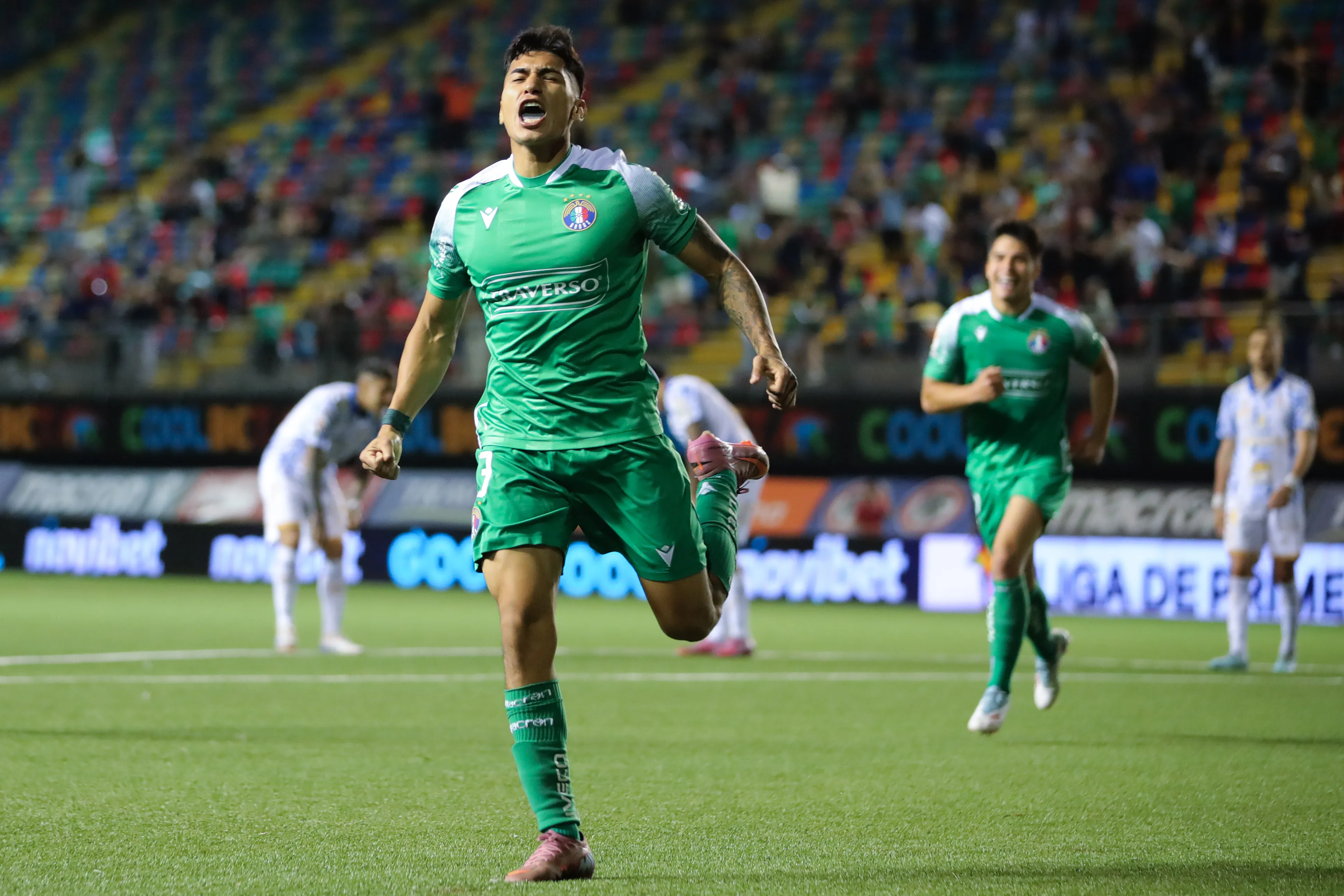 Esteban Matus estaría en el radar de la UC/Photosport