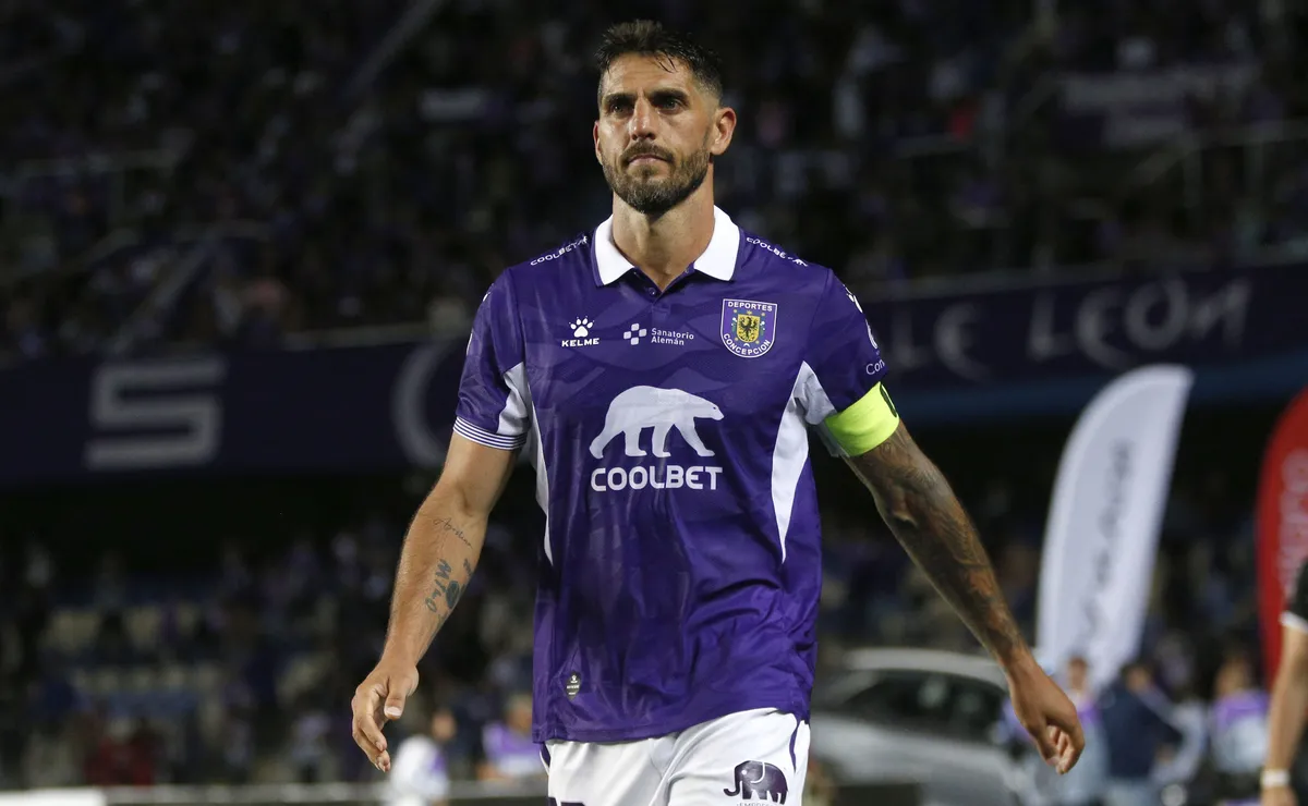 Tras ascenso a la Liga de Primera: Joaquín Larrivey sorprende con ...