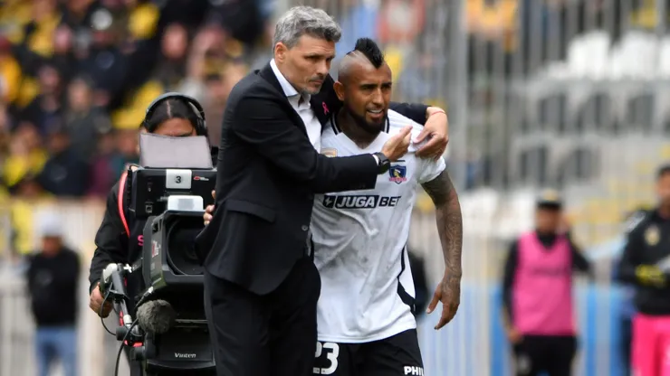 Ortiz es criticado por dejar a Vidal como suplente cuando más lo necesitaba el equipo