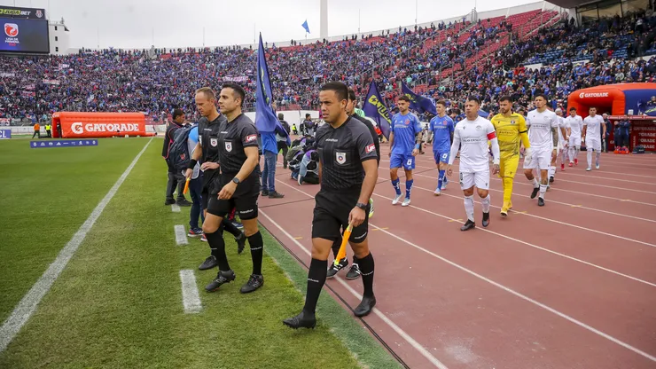 El internacional árbitro Piero Maza fue el mejor de Chile.