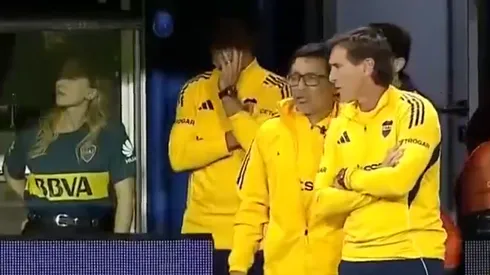 Claudio Úbeda y Juvenal Rodríguez tuvieron una charla donde salió al baile el chileno antes de un cambio que no dejó contento a nadie.