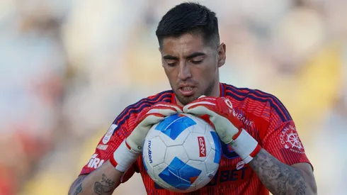 Gabriel Castellón seguirá siendo el portero titular de la U.