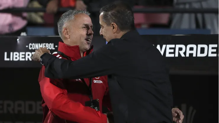 Renato Paiva enfrentó a a la U con Botafogo en Copa Libertadores.