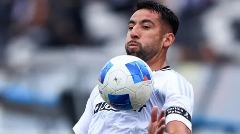 Mauricio Isla no seguirá en Colo Colo y el club ya tiene a dos posibles reemplazantes.
