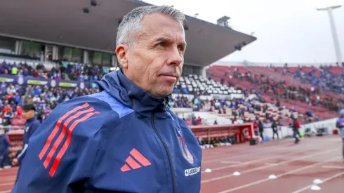 Se define todo entre U. de Chile y Gustavo Álvarez