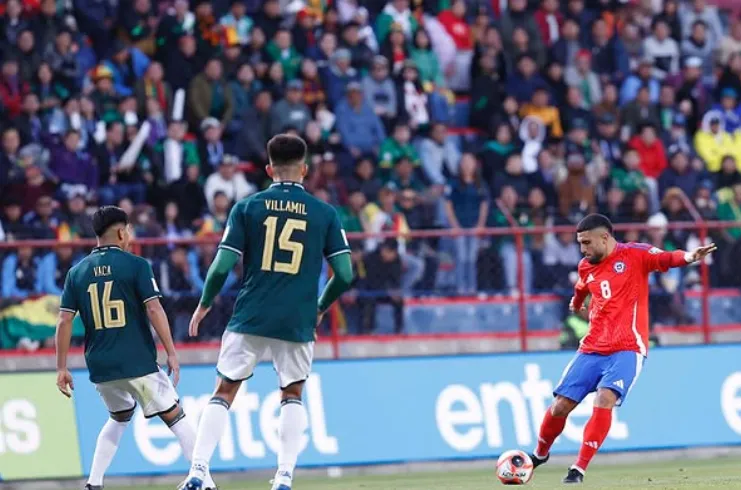 Rodrigo Ureña debutó por la Roja en las fatídicas Eliminatorias 2026. (Foto: Instagram).
