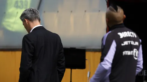 Vidal estaría moviendo influencias para sacar al Tano.