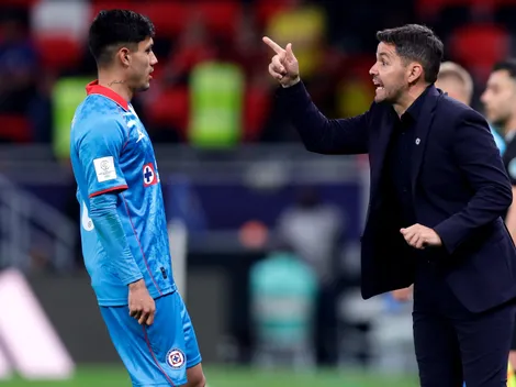 Ex DT de Huachipato hace polémica en la Intercontinental