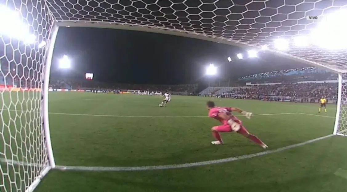 El penal de la polémica.