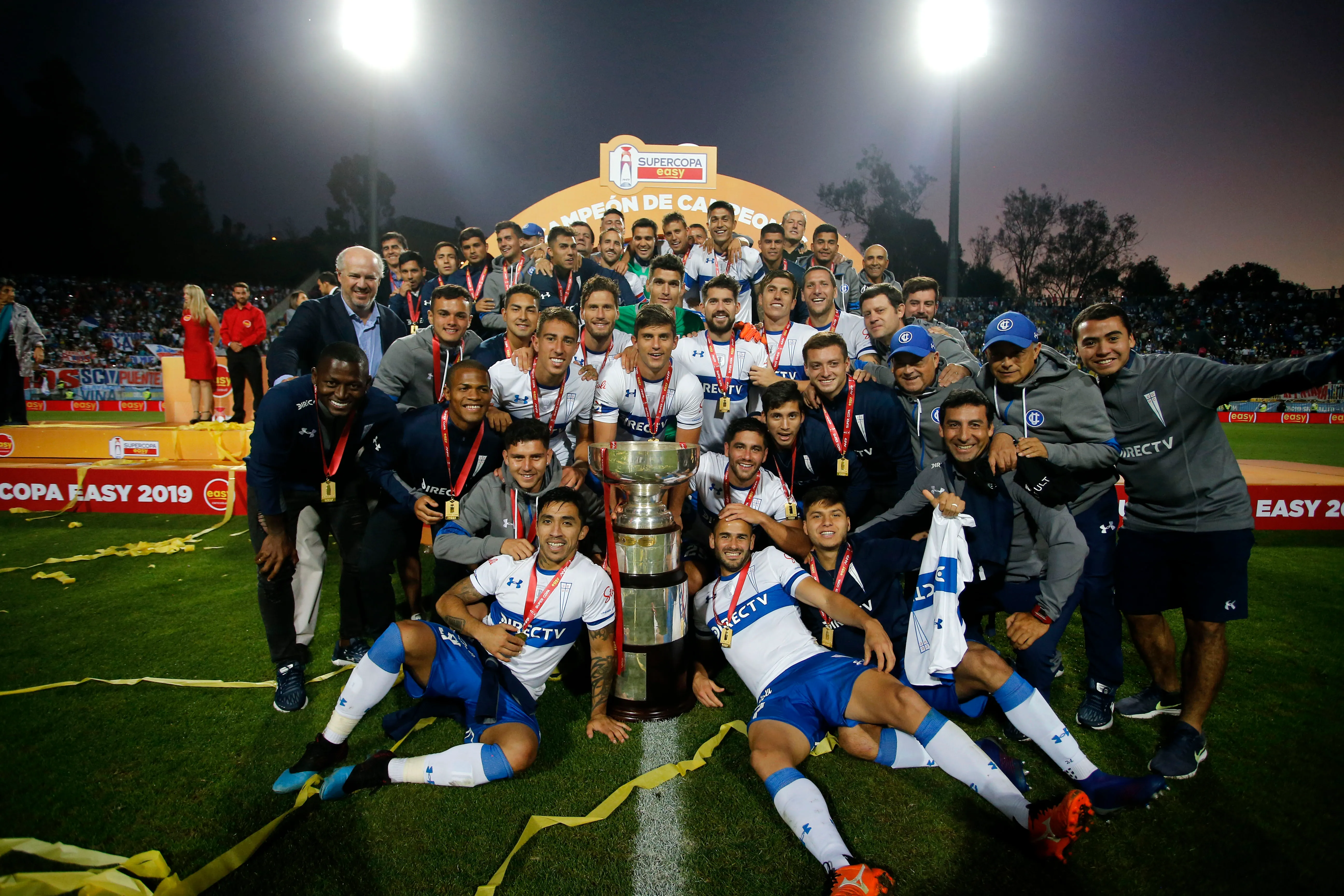 Universidad Católica buscará su quinto título de Supercopa en este 2026. | Foto: Photosport.