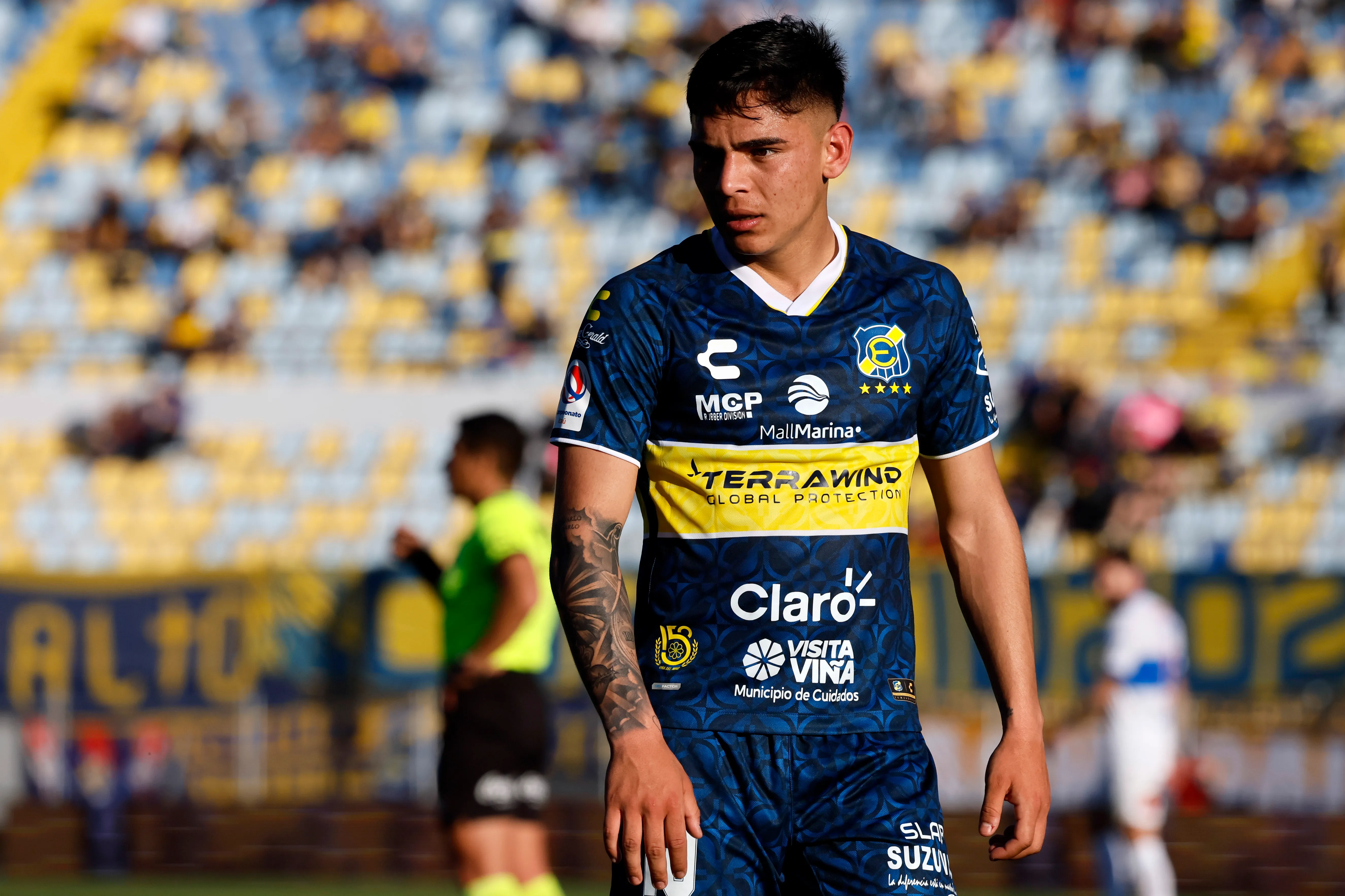 Joan Cruz anotó dos goles y regaló dos asistencias en 35 partidos por Everton. (Andres Pina/Photosport).