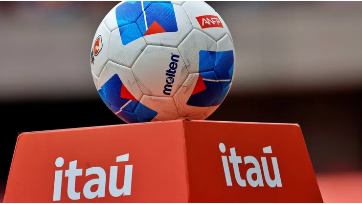 El fútbol chileno tendrá un nuevo sponsor para el 2026.