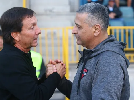 En la senda del "Chino" González: El DT que sigue su carrera en el extranjero