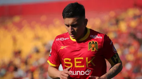 Aránguiz terminó sin jugar tras dura lesión.
