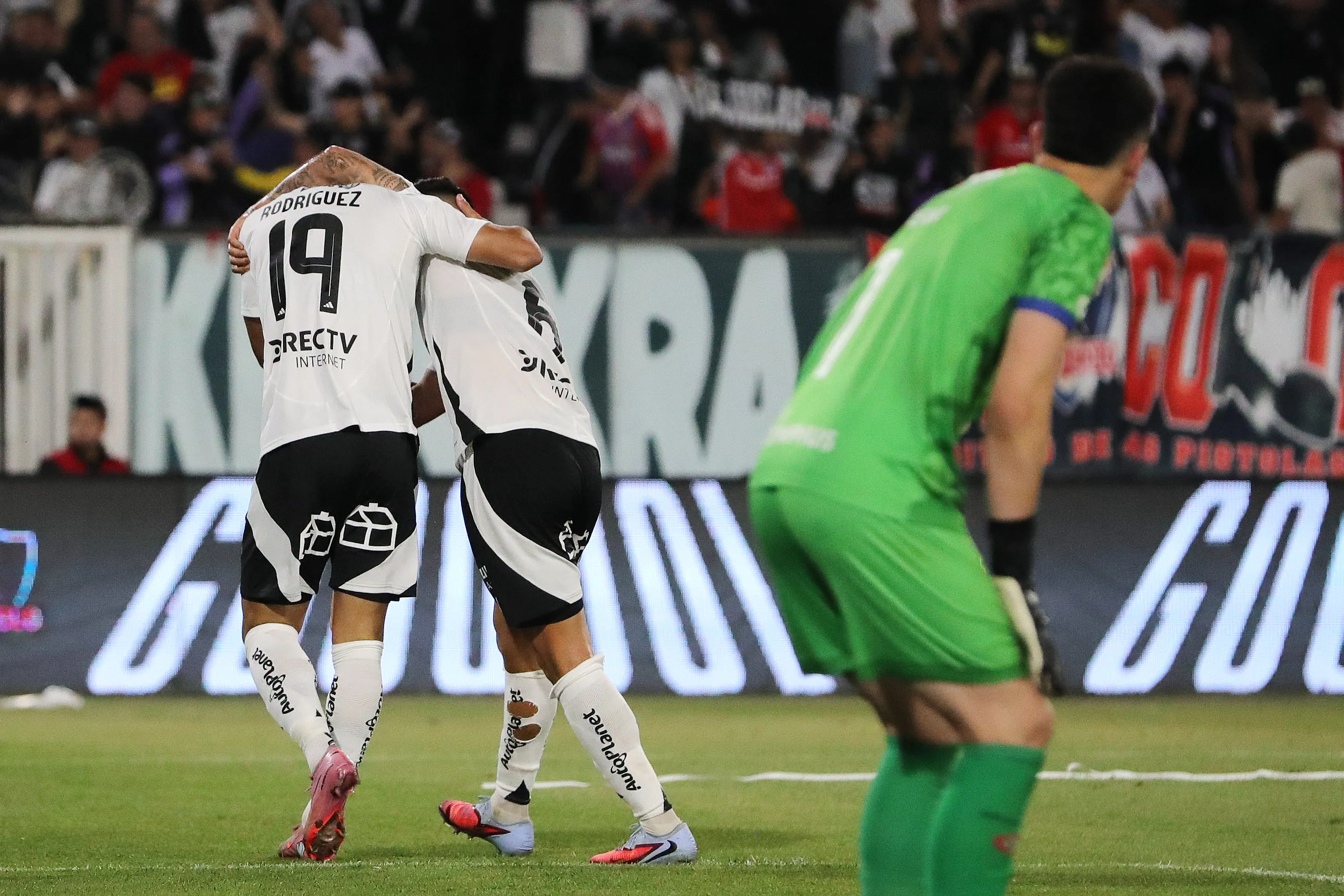 Colo Colo quiere dejar salir a Salomón Rodríguez. Foto: Felipe Zanca/Photosport