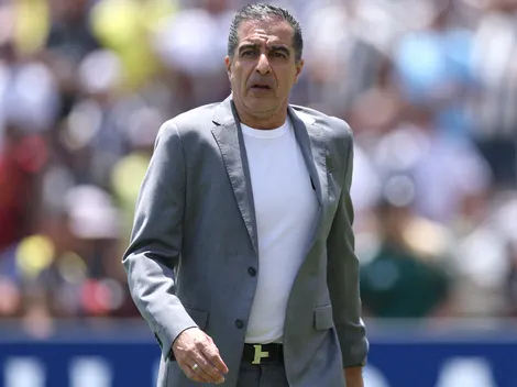 ¿Lo pagan? El descabellado sueldo que le pide Renato Paiva a la U