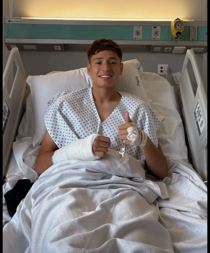 Iván Román ya se recupera de su lesión en la muñeca