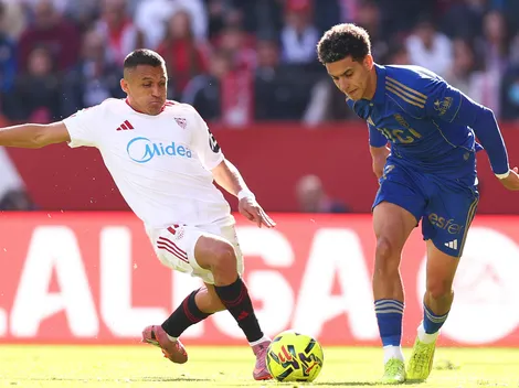 Alexis ovacionado: Sevilla se recupera en La Liga con una goleada