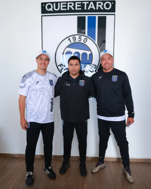 Esteban González emigró a México junto a Miguel Pinto, quien en su época de jugador pasó por Atlas y Jaguares de Chiapas. (Foto: Querétaro).