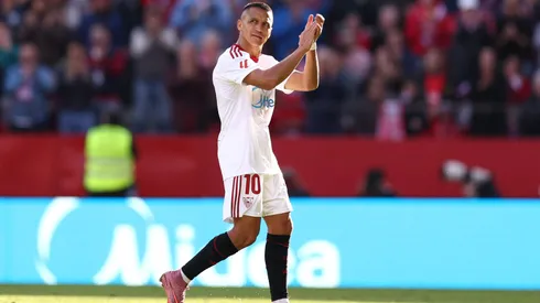 Alexis Sánchez jugó a gran nivel en Sevilla.