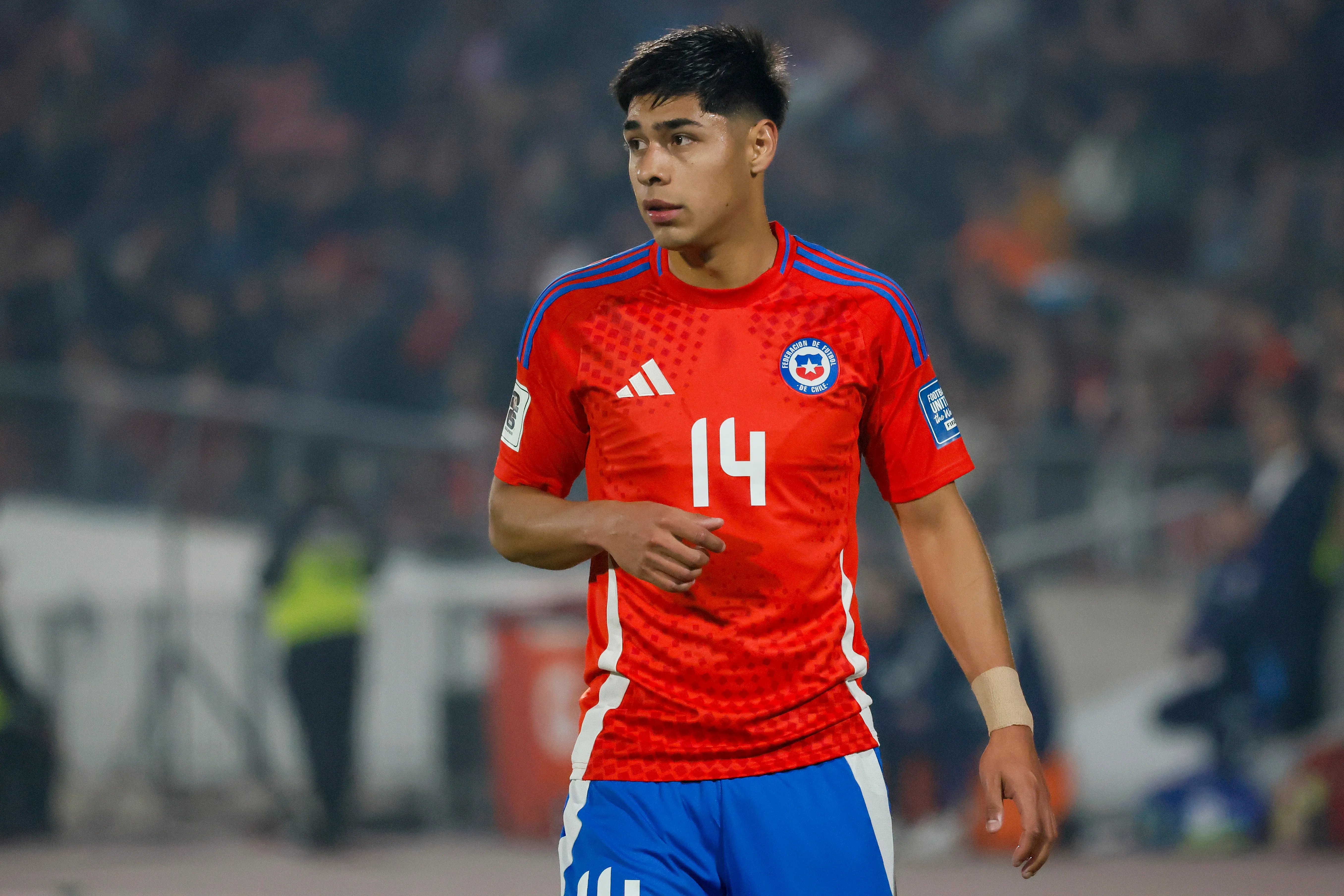 Darío Osorio es uno de los llamados a liderar a La Roja. Imagen: Photosport