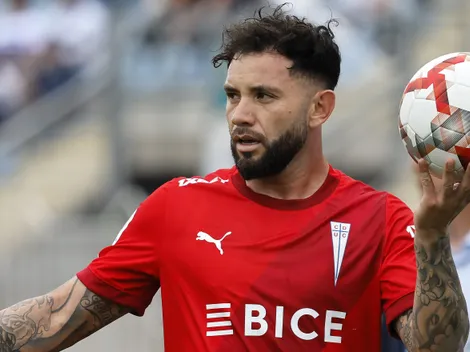 Se zanja el futuro de Eugenio Mena en Universidad Católica