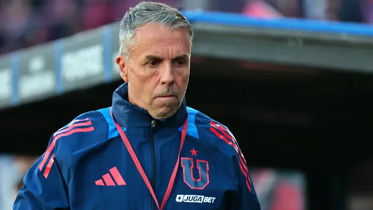 Gustavo Álvarez tiene fuerte competencia para la selección de Perú.