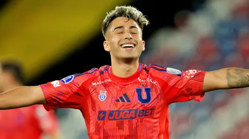 La U dejará el rojo para volver al blanco en su camiseta de visitante.