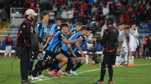 Jugador boliviano puede recaer en el campeón de la Copa Chile.