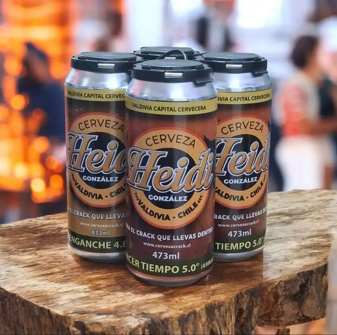 La cerveza Heidi se puede disfrutar en lata o en botella y deja en claro que es de Valdivia.