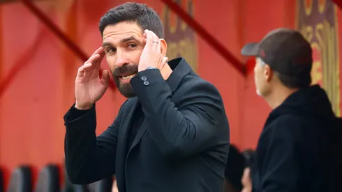 Gonzalo Villagra terminó como entrenador de los hispanos la terrible campaña 2025.