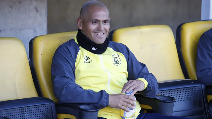 El Chupete Suazo ha tenido varias razones para sonreír últimamente en los Canarios.