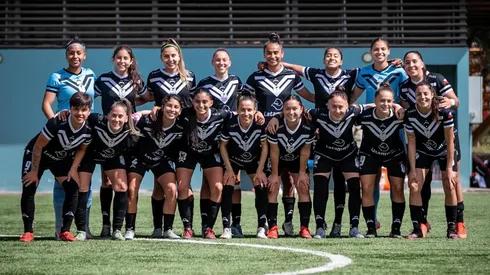 Santiago Morning congelará el equipo femenino.